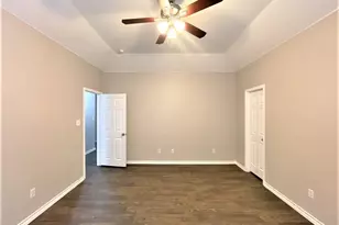 1309 Laurel Glen Blvd, Leander, TX 78641 - Photo 9