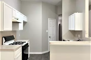 1309 Laurel Glen Blvd, Leander, TX 78641 - Photo 7