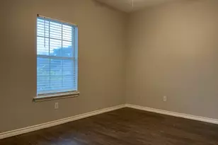 1309 Laurel Glen Blvd, Leander, TX 78641 - Photo 13