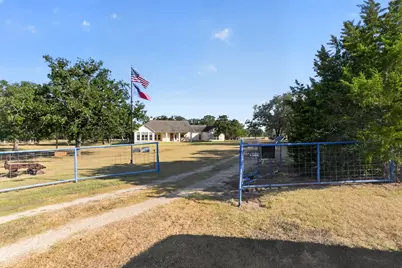 986 High Grove Road, Cedar Creek, TX 78612 - Photo 3
