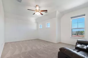 631 Breeze Hollow Ln, Georgetown, TX 78628 - Photo 37