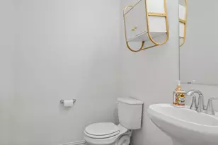 631 Breeze Hollow Ln, Georgetown, TX 78628 - Photo 5