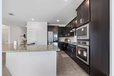 631 Breeze Hollow Lane, Georgetown, TX 78628 - Photo 17