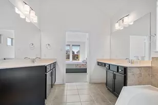 631 Breeze Hollow Ln, Georgetown, TX 78628 - Photo 27