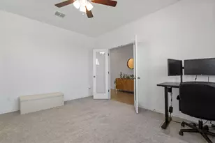 631 Breeze Hollow Ln, Georgetown, TX 78628 - Photo 3