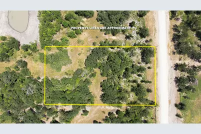 408 Cresent Bend Bend, Cameron, TX 76520 - Photo 5