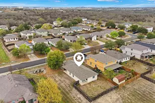 164 Opal Lake Dr, Kyle, TX 78640 - Photo 31