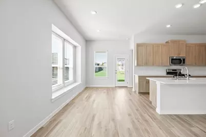 122 Paul Pena Drive, San Marcos, TX 78666 - Photo 5