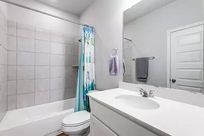 204 Kellys Heroes Way, Jarrell, TX 76537 - Photo 17