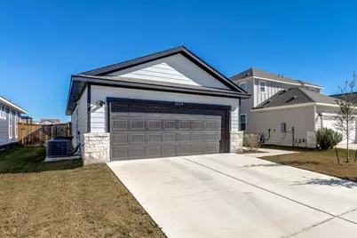 204 Kellys Heroes Way, Jarrell, TX 76537 - Photo 3