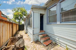 1805 Nueces St, Austin, TX 78701 - Photo 35