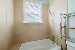 1805 Nueces St, Austin, TX 78701 - Photo 17