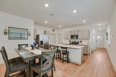 105 Merrick Road, Georgetown, TX 78628 - Photo 5