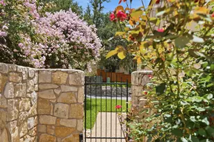8306 Puerta Vista, Austin, TX 78759 - Photo 11