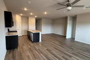 25533 Flora Bella Ln, Elgin, TX 78621 - Photo 7