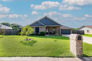 1802 Cheryl Dr, Caldwell, TX 77836 - Photo 1
