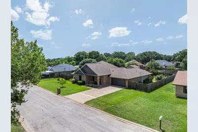 1802 Cheryl Drive, Caldwell, TX 77836 - Photo 31