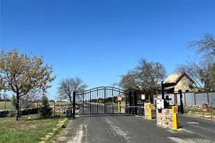 128 Topspin Cir, Spicewood, TX 78669 - Photo 9