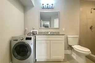 935 La Posada Dr, Austin, TX 78752 - Photo 7