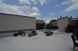 935 La Posada Dr, Austin, TX 78752 - Photo 15