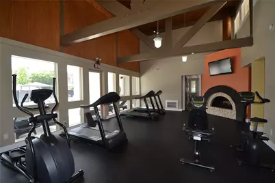 935 La Posada Drive #141, Austin, TX 78752 - Photo 21