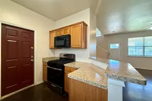 6912 Meador Ave, Austin, TX 78752 - Photo 9