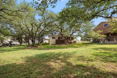 1131 Edgewater Drive, Spicewood, TX 78669 - Photo 17