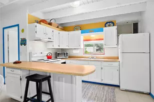 1131 Edgewater Dr, Spicewood, TX 78669 - Photo 7