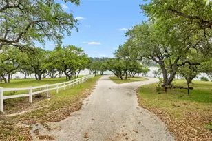 1131 Edgewater Dr, Spicewood, TX 78669 - Photo 19