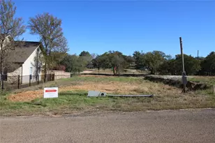 735 Birch Ln, Cottonwood Shores, TX 78657 - Photo 5