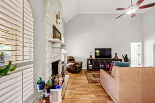 11 Elmwood Cir, Wimberley, TX 78676 - Photo 19