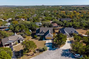 11 Elmwood Cir, Wimberley, TX 78676 - Photo 33