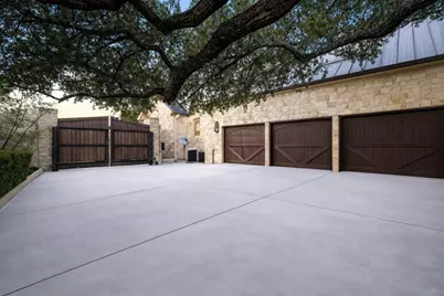 7825 Lynchburg Drive, Austin, TX 78738 - Photo 35