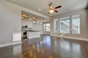 900 Banyon St, Austin, TX 78757 - Photo 7