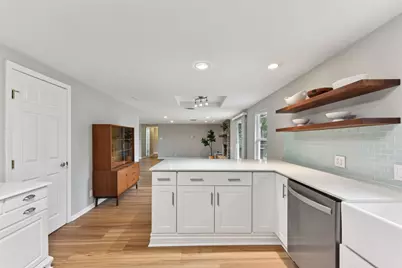 406 E 2nd Street, Georgetown, TX 78626 - Photo 11