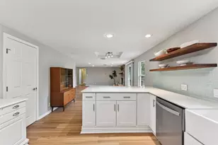 406 E 2nd St, Georgetown, TX 78626 - Photo 11