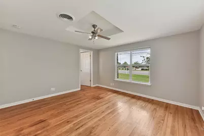 406 E 2nd Street, Georgetown, TX 78626 - Photo 13