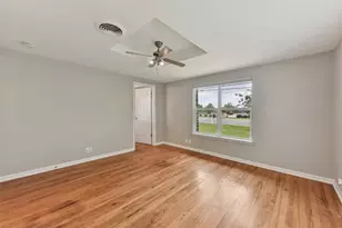 406 E 2nd St, Georgetown, TX 78626 - Photo 13