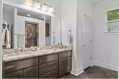 10304 Twin Lake Circle, Dripping Springs, TX 78620 - Photo 21