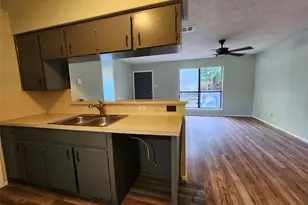 2301 Polaris Ave, Austin, TX 78757 - Photo 5