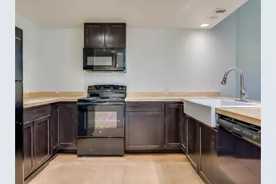 110 S Main Street #103, Elgin, TX 78621 - Photo 5
