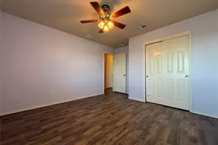 301 Comal Run, Hutto, TX 78634 - Photo 17