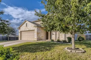 301 Comal Run, Hutto, TX 78634 - Photo 3