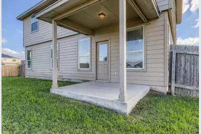 301 Comal Run, Hutto, TX 78634 - Photo 31
