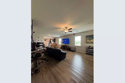 125 Revolution Road, Liberty Hill, TX 78642 - Photo 5
