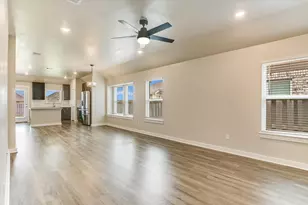 1304 Salt Lick Dr, Georgetown, TX 78633 - Photo 7