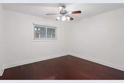 3815 Guadalupe Street #204, Austin, TX 78751 - Photo 13