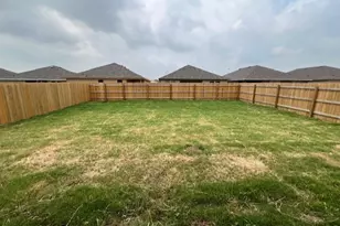 519 Wyatt Wy, Jarrell, TX 76537 - Photo 11