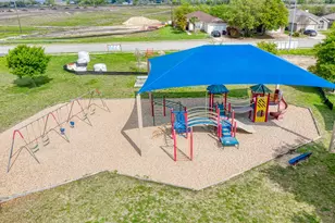 526 Thunderstorm Ave, Lockhart, TX 78644 - Photo 25