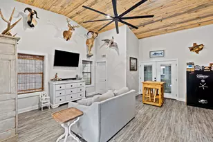 428 12th St, Valley Mills, TX 76689 - Photo 27